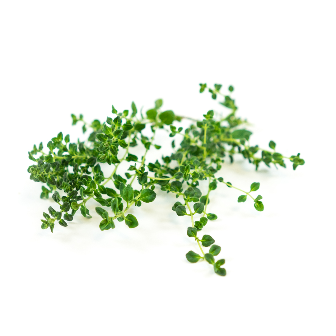 Slight citrus oil in addition to herbal grass, wood, and floral notes flavors